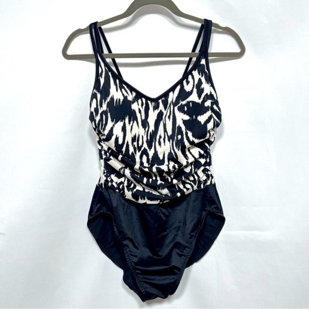 Miraclesuit one piece slimming swimsuit